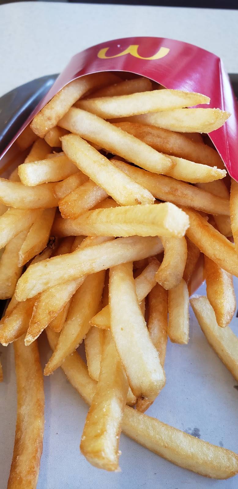 McDonalds | cafe | 2244 Lake Washington Blvd, West Sacramento, CA 95691, USA | 9163726600 OR +1 916-372-6600