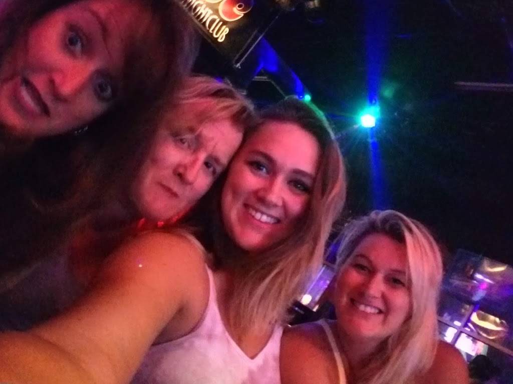 The Place Bar · Grill · Nightclub | restaurant | 1105 Parkside Ln #1102, Woodstock, GA 30189, USA | 7709288901 OR +1 770-928-8901