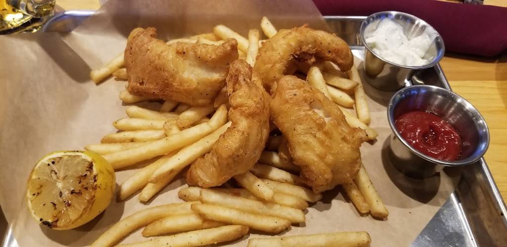 Twin Peaks West Chester | restaurant | 9424 Civic Centre Blvd, West Chester Township, OH 45069, USA | 5138474012 OR +1 513-847-4012