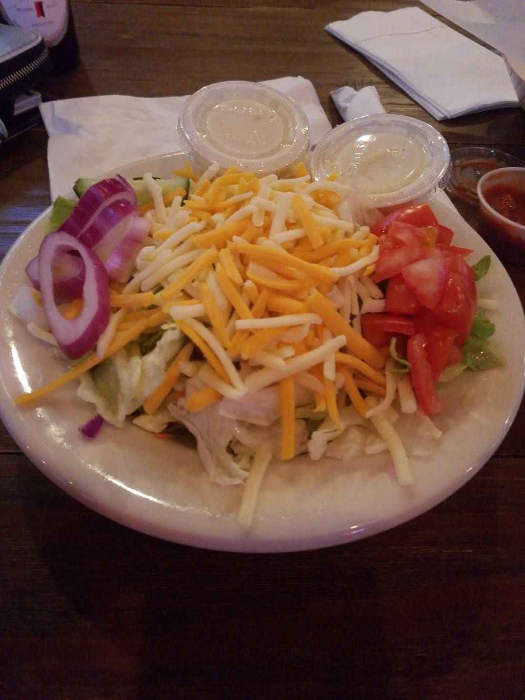 Buds Corner | restaurant | 5750 Columbus Rd NE, Louisville, OH 44641, USA | 3304540235 OR +1 330-454-0235