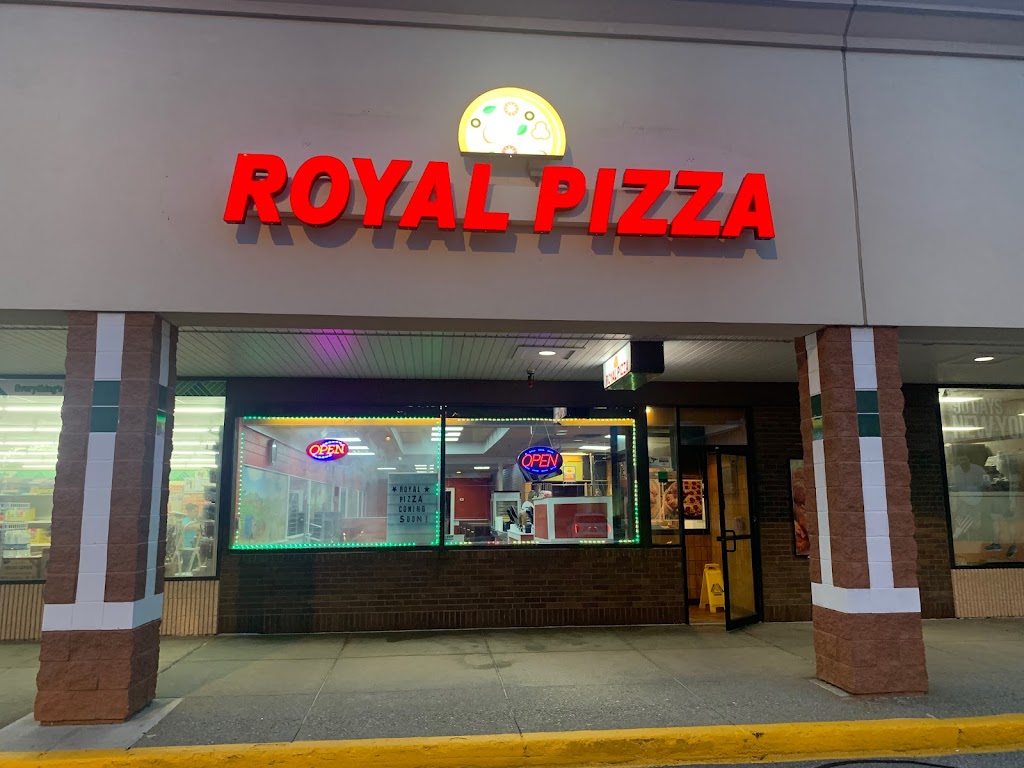 Royal Pizza of Pembroke | restaurant | 125 Church St STE 150, Pembroke, MA 02359, USA | 7812031718 OR +1 781-203-1718