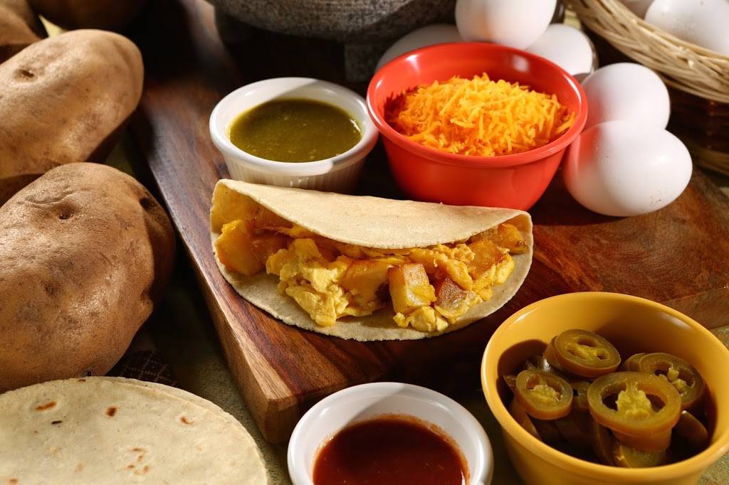 L Taco Stone Oak | restaurant | 19202 Stone Oak Pkwy #103, San Antonio, TX 78258, USA | 2104958226 OR +1 210-495-8226