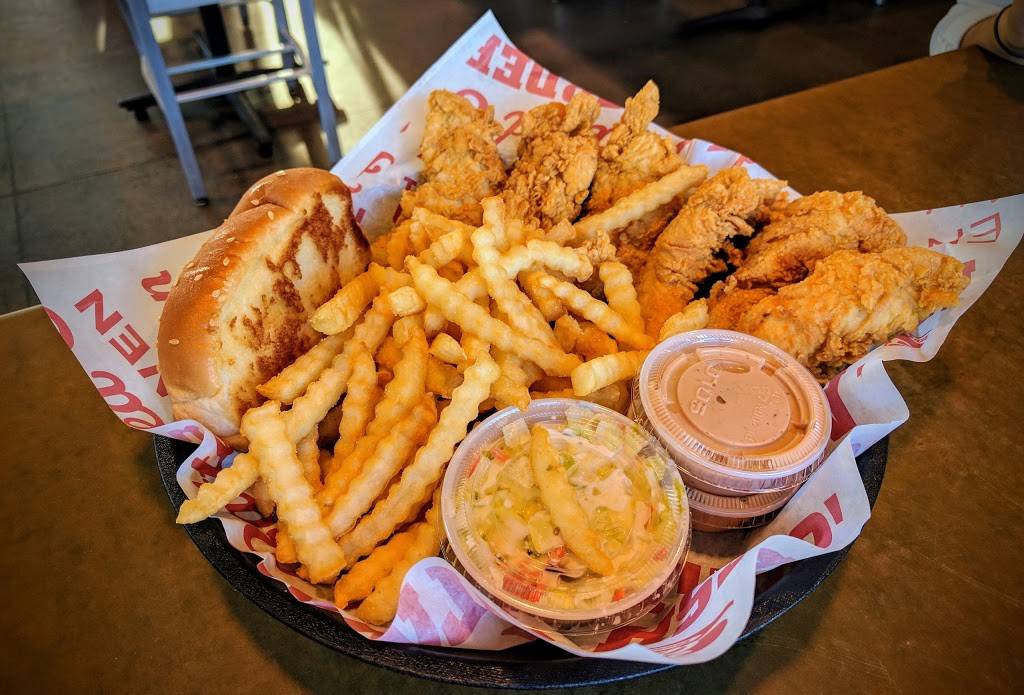 Raising Canes Chicken Fingers | meal takeaway | 1902 N Central Expy, McKinney, TX 75070, USA | 2144914128 OR +1 214-491-4128