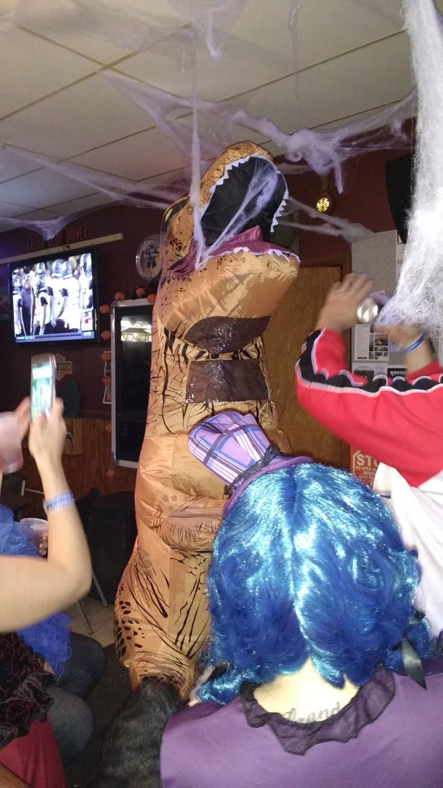 Silver Spigot Saloon | restaurant | 116 E. Amelia St HWY 133 Mississippi, Great River Road, Cassville, WI 53806, USA | 6087255703 OR +1 608-725-5703