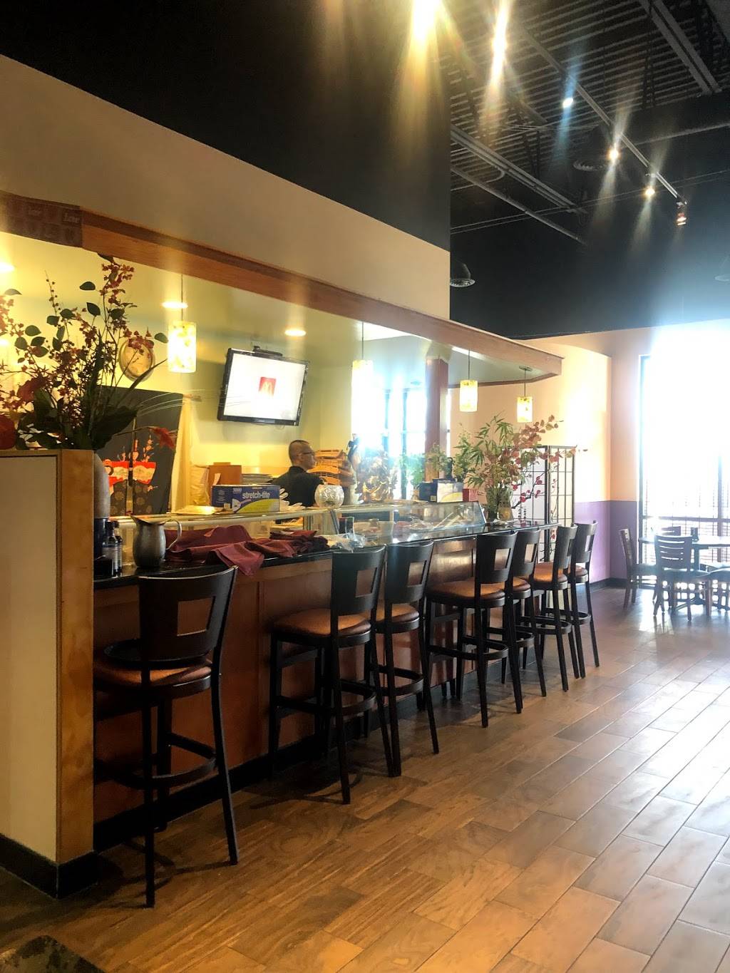 Fuji Sushi | restaurant | 330 N Marketplace Dr b600, Centerville, UT 84014, USA | 8012923854 OR +1 801-292-3854