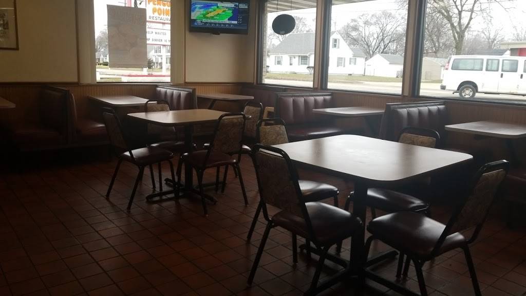 Penguin Point | restaurant | 301 Lusher Ave, Elkhart, IN 46517, USA | 5742935247 OR +1 574-293-5247