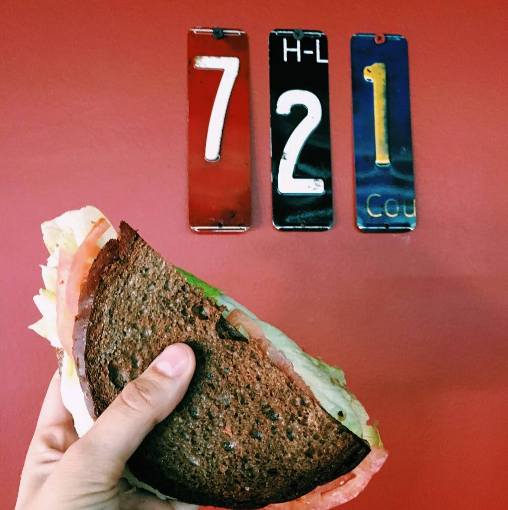 721 Gourmet Deli | restaurant | 8234 Causeway Blvd, Tampa, FL 33619, USA | 8136201721 OR +1 813-620-1721