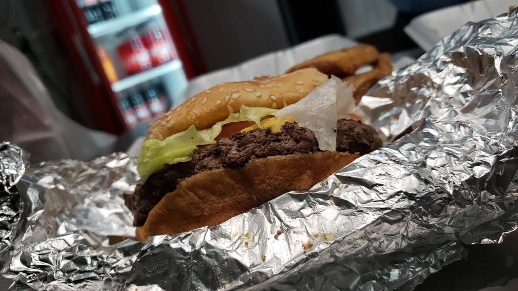 Wild Wing Station - Austin Hwy | restaurant | 1533 Austin Hwy Ste100, San Antonio, TX 78218, USA | 2103699949 OR +1 210-369-9949