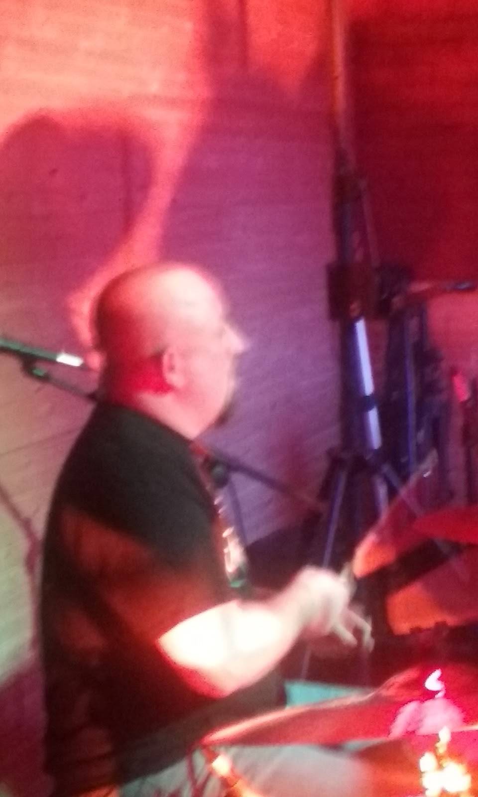 Moores Pub | restaurant | 168 E Elm St, Canton, IL 61520, USA | 3096470104 OR +1 309-647-0104