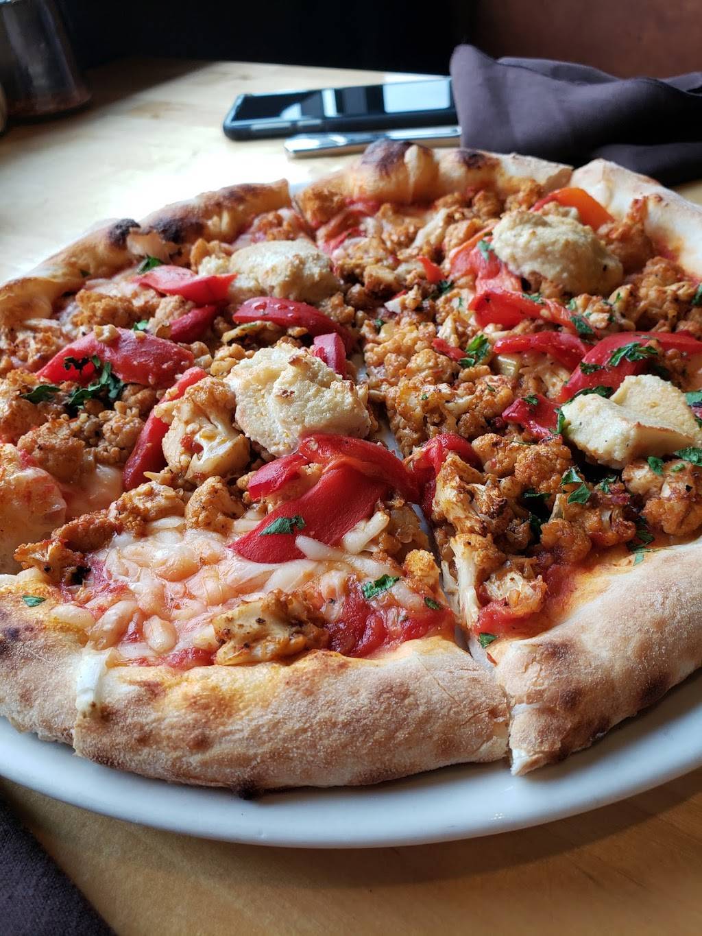 800 Degrees Three Fires | restaurant | 5215 Illinois Rd Suite 101, Fort Wayne, IN 46804, USA | 2604160005 OR +1 260-416-0005