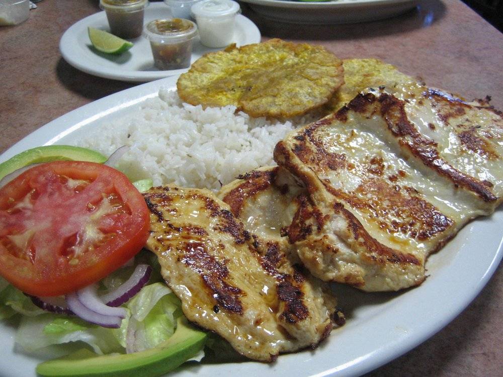 Las Palmas Restaurant | restaurant | 248 Morris Ave, Elizabeth, NJ 07208, USA | 9083550047 OR +1 908-355-0047