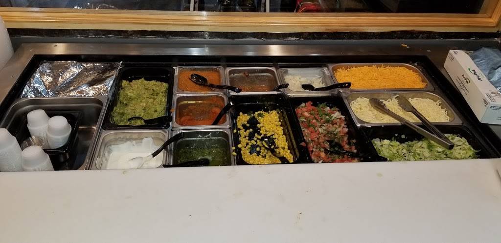 Burrito Factory | restaurant | 600 Park Ave, Muscatine, IA 52761, USA | 5632632300 OR +1 563-263-2300