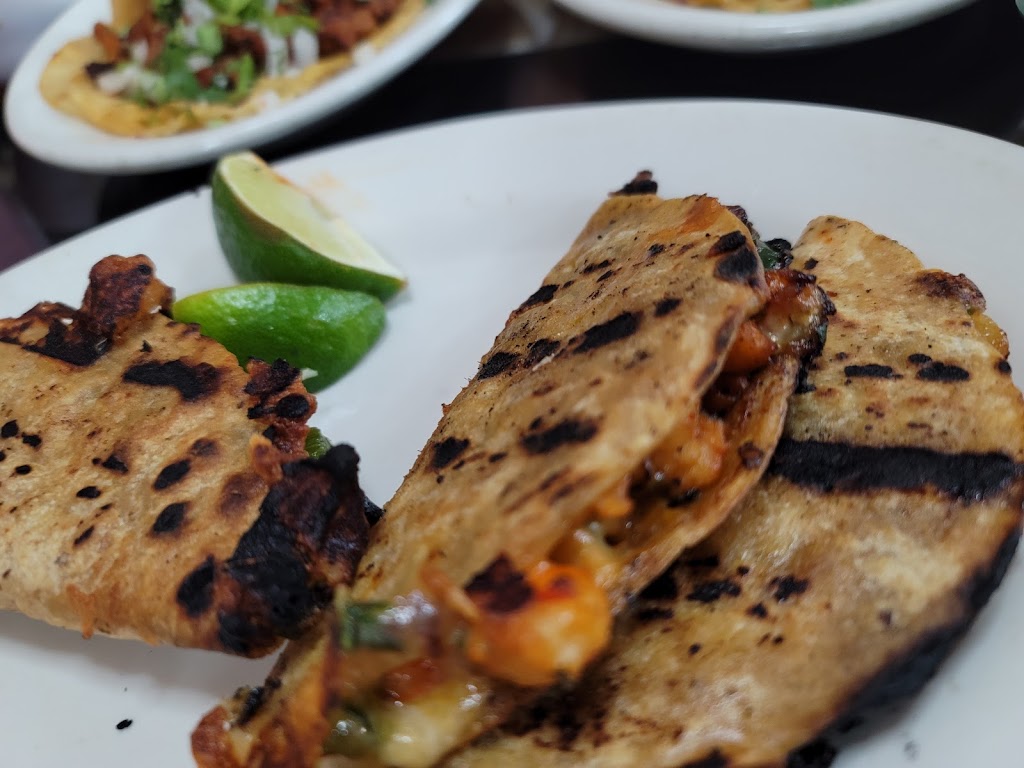 Fiesta Cafe | restaurant | 3812 W Greenfield Ave, West Milwaukee, WI 53215, USA | 4148850065 OR +1 414-885-0065