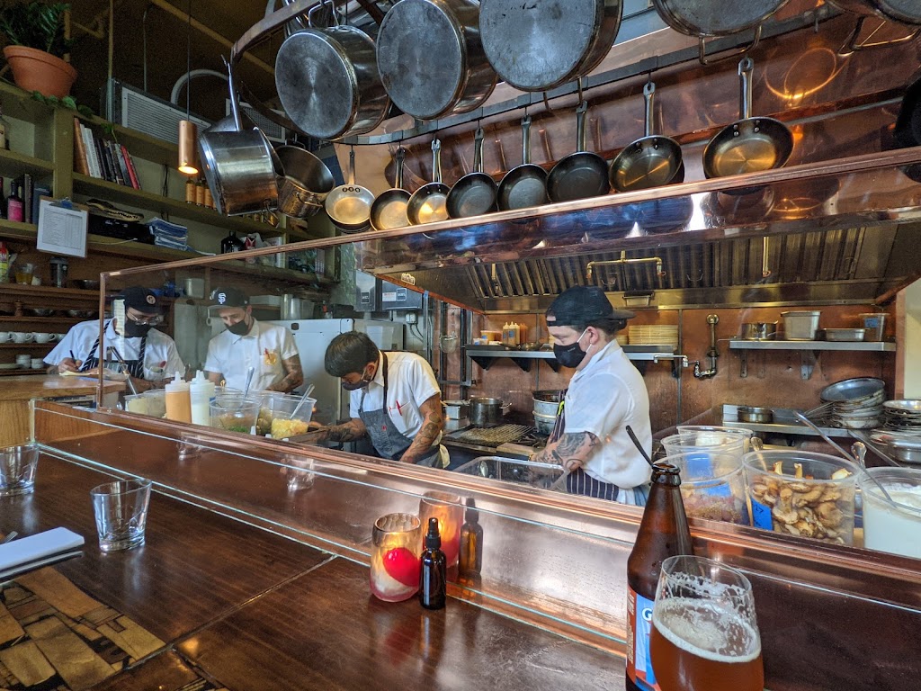 Le Pigeon | restaurant | 738 E Burnside St, Portland, OR 97214, USA | 5035468796 OR +1 503-546-8796