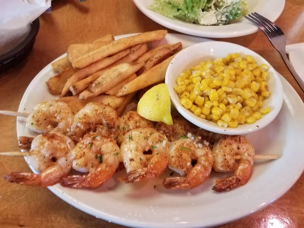 Texas Roadhouse | restaurant | 8051 N NW Roanridge Rd, Kansas City, MO 64151, USA | 8167417427 OR +1 816-741-7427