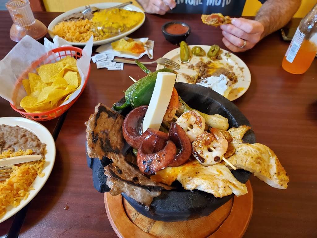 Guadalajara Taqueria | restaurant | 607 E I-20, Cisco, TX 76437, USA | 2544421703 OR +1 254-442-1703