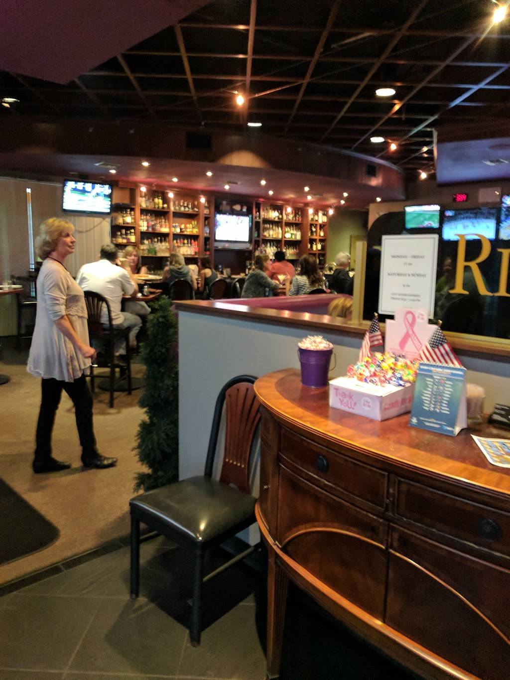 Rics Restaurant & Sports Lounge | restaurant | 2500 Las Posas Rd, Camarillo, CA 93010, USA | 8053899919 OR +1 805-389-9919