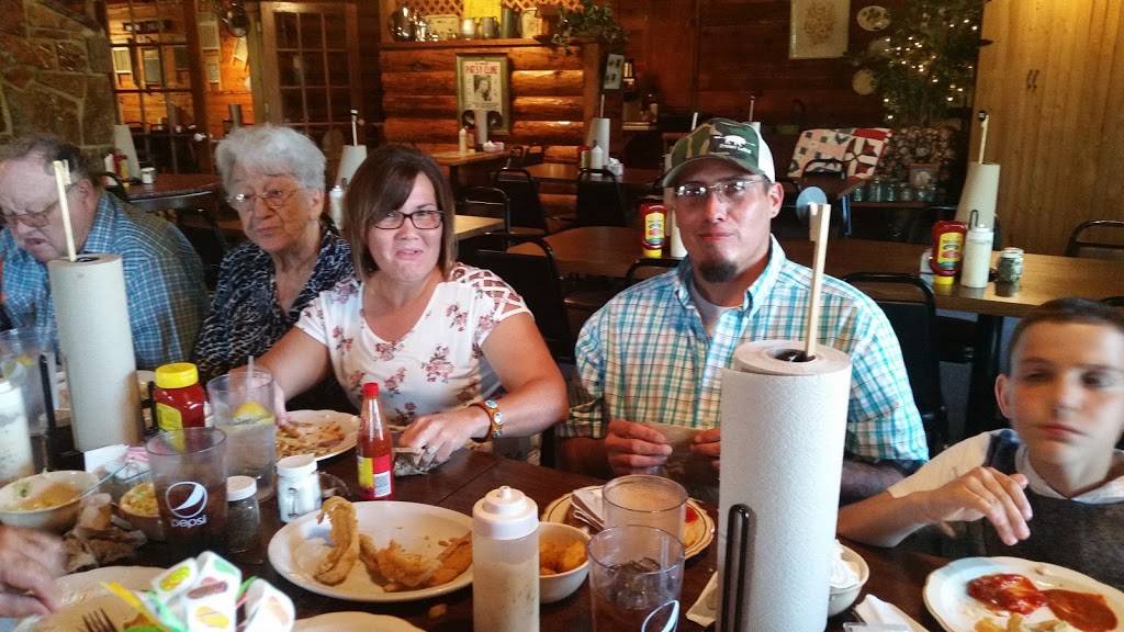 Cosbys Catfish | restaurant | 4328 OK-28, Eucha, OK 74342, USA | 9184354020 OR +1 918-435-4020