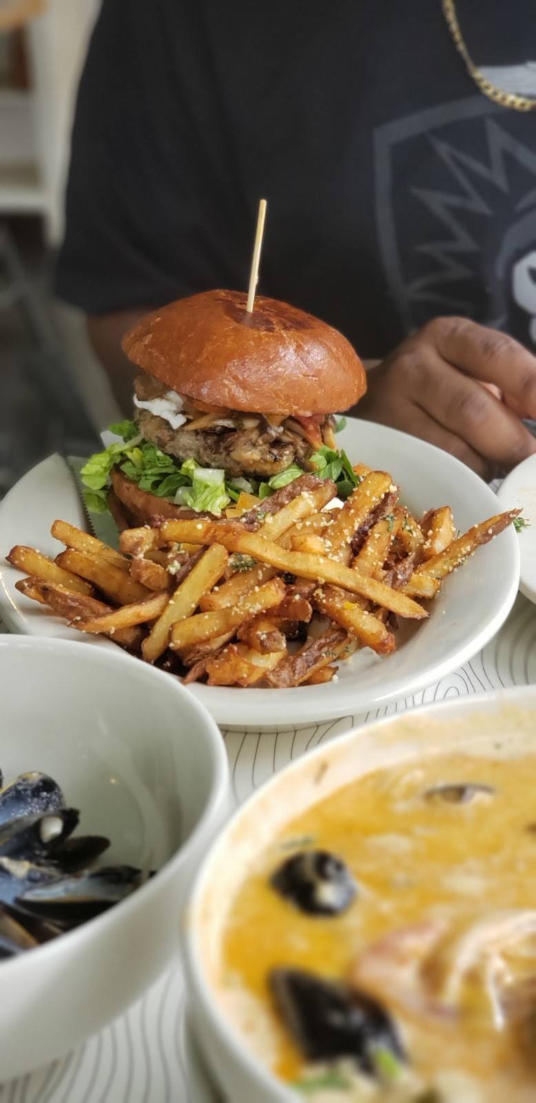 Pure Taqueria | restaurant | 405 Chambers St, Woodstock, GA 30188, USA | 7709527873 OR +1 770-952-7873