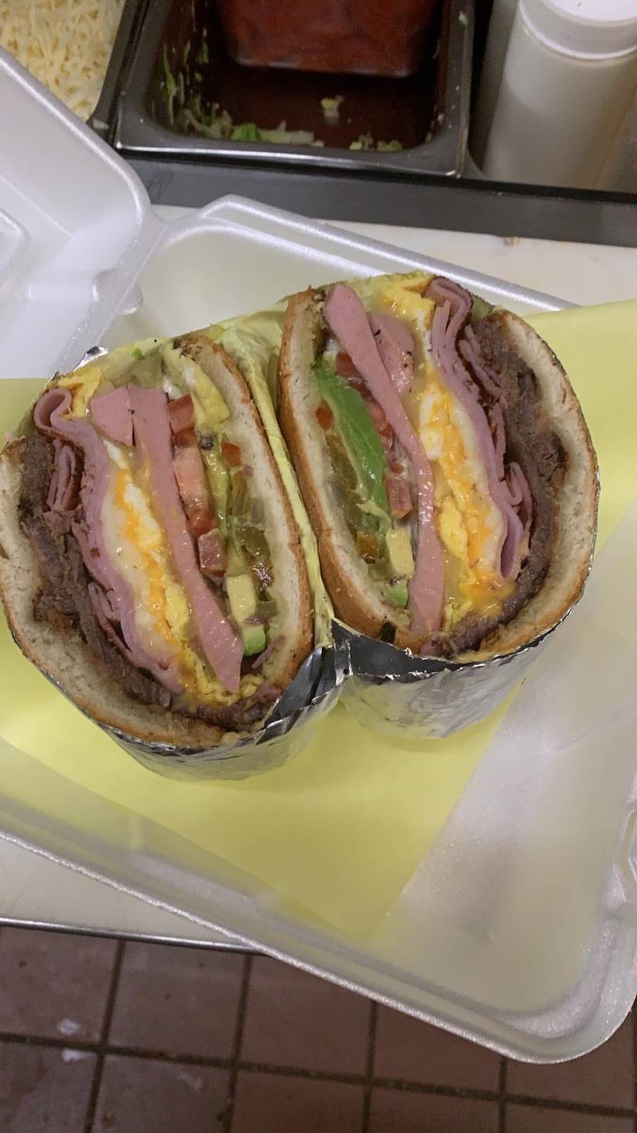 Taqueria el azteca | restaurant | 123 E Jamestown St, Stockton, CA 95207, USA | 2095614700 OR +1 209-561-4700