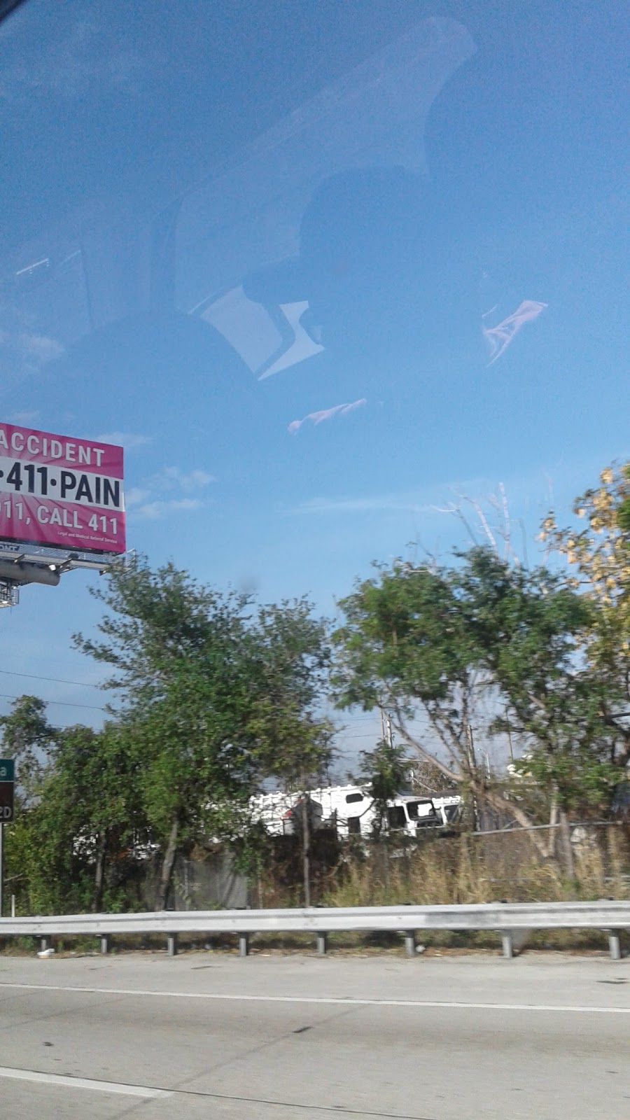 Peoples Bar-B-Que | restaurant | 360 NW 8th St, Miami, FL 33136, USA | 3053738080 OR +1 305-373-8080