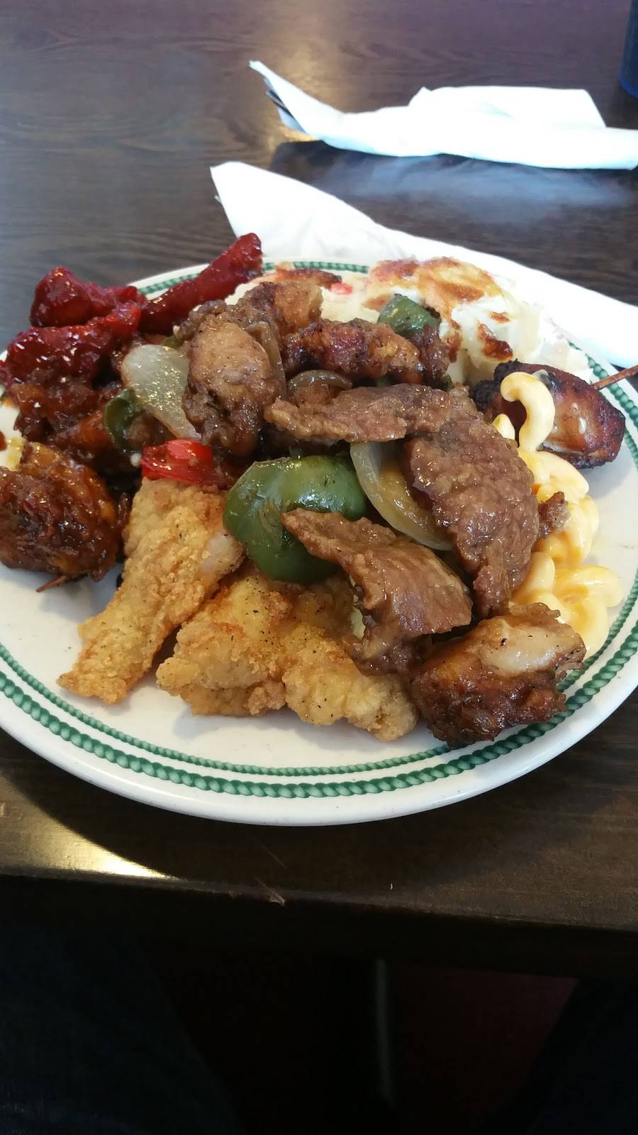 Phoenix Buffet & Grill | restaurant | 2100 Dixwell Ave, Hamden, CT 06514, USA | 2039096222 OR +1 203-909-6222