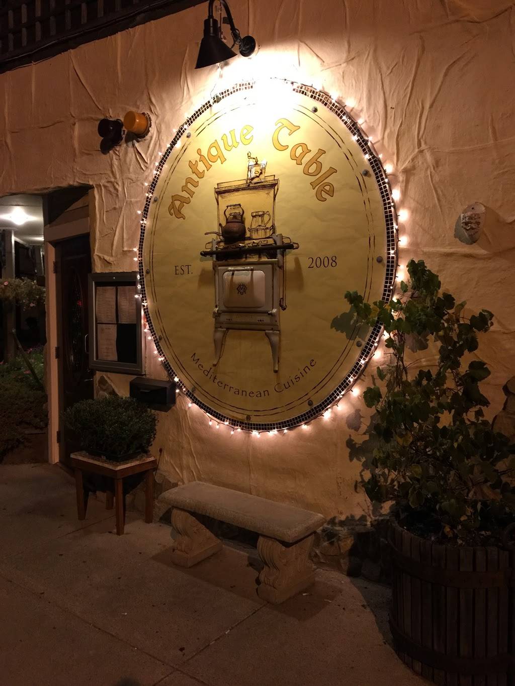 Antique Table Restaurant | restaurant | 2 Essex St, Lynn, MA 01902, USA | 7814779778 OR +1 781-477-9778