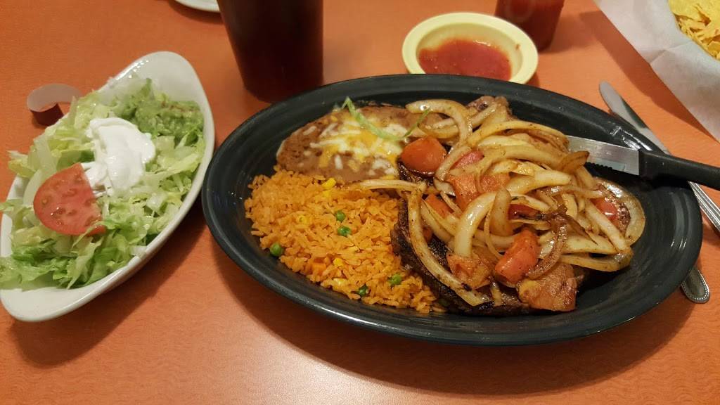 Habaneros Mexican Grill | restaurant | 724 US Hwy 41 S, Inverness, FL 34452, USA | 3527653097 OR +1 352-765-3097