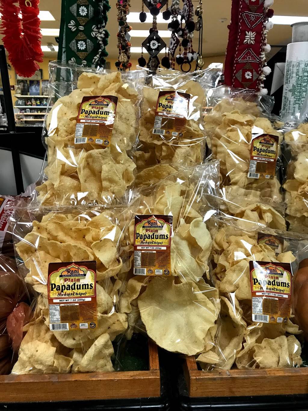 Ranis World Foods | restaurant | 4505 W Sahara Ave, Las Vegas, NV 89102, USA | 7025227744 OR +1 702-522-7744