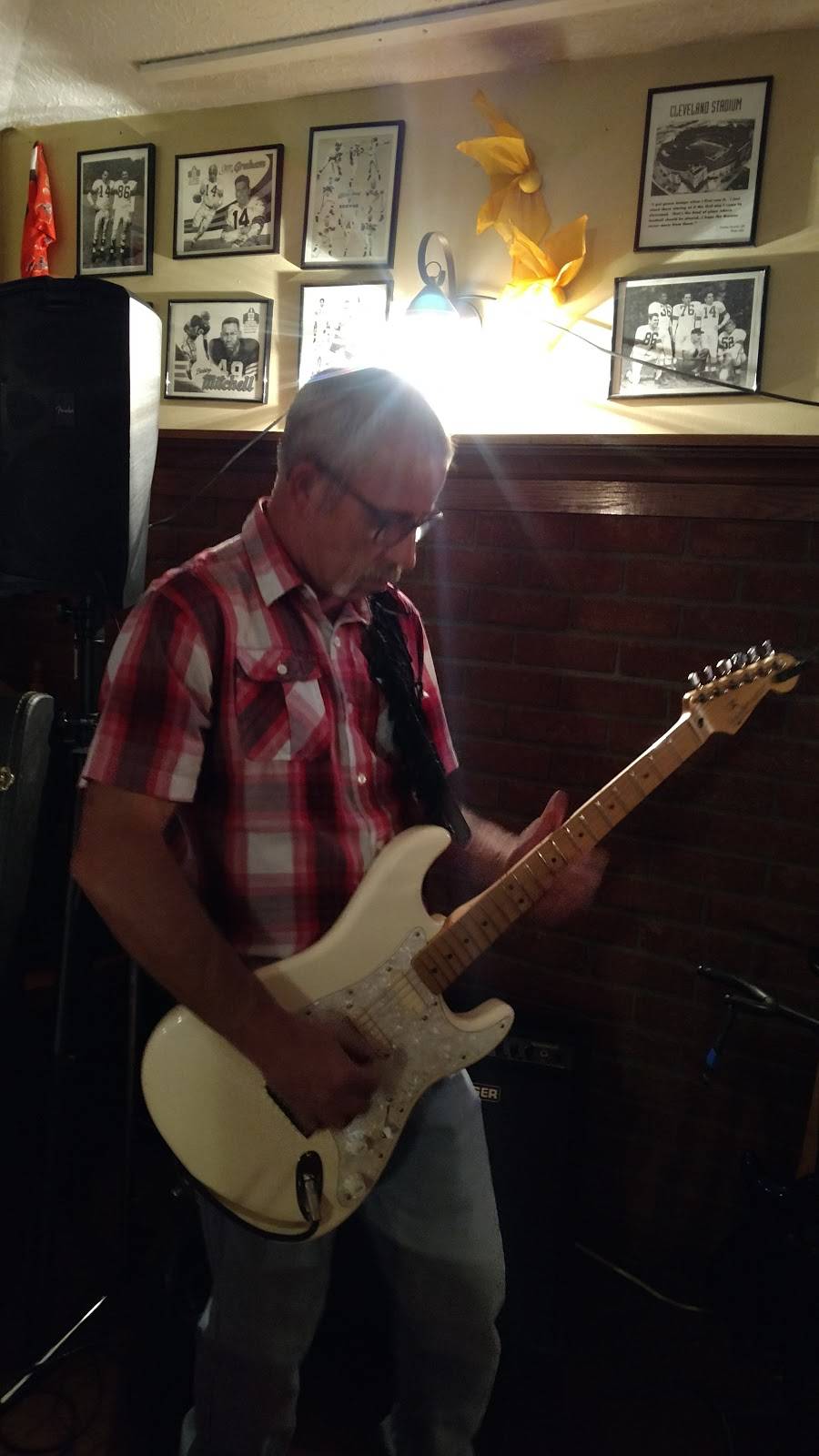 Gameday Grill | restaurant | 131 N Wooster Ave, Strasburg, OH 44680, USA | 3308789609 OR +1 330-878-9609