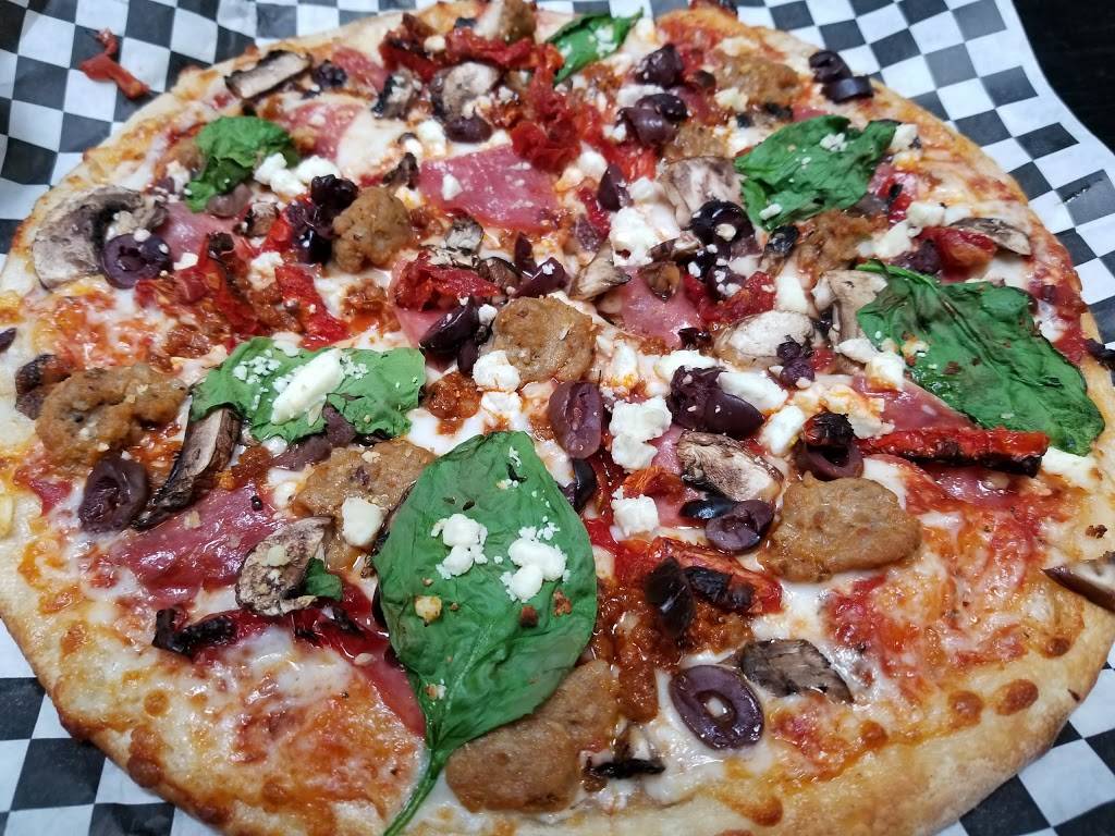 Garage Brewing Co | restaurant | 29095 Old Town Front St, Temecula, CA 92590, USA | 9515872537 OR +1 951-587-2537