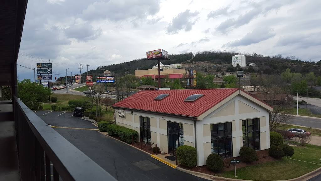 Red Lobster | restaurant | 3559 Shepherd of the Hills Expy, Branson, MO 65616, USA | 4173375988 OR +1 417-337-5988