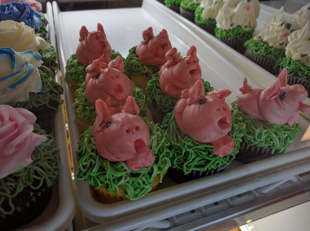 Esposito Baking Co. | bakery | 323 Main St, Saugus, MA 01906, USA | 7812333320 OR +1 781-233-3320