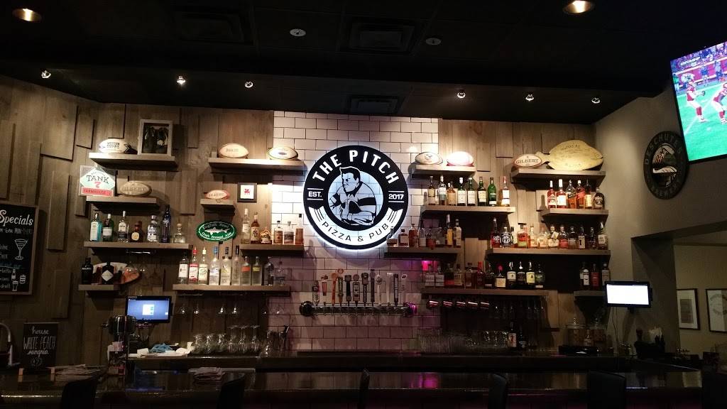 The Pitch Pizza & Pub | restaurant | 2924 E Sunshine St, Springfield, MO 65804, USA | 4173680277 OR +1 417-368-0277