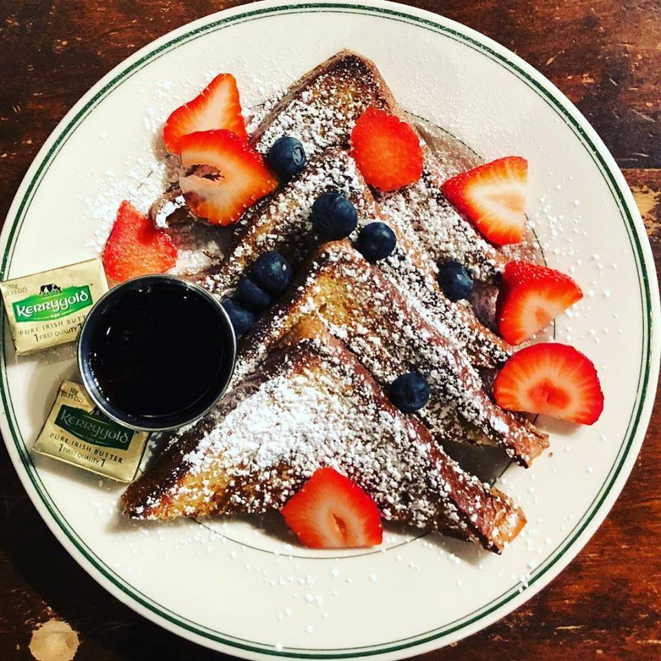 The Dubliner Restaurant | restaurant | 4 F St NW, Washington, DC 20001, USA | 2027373773 OR +1 202-737-3773