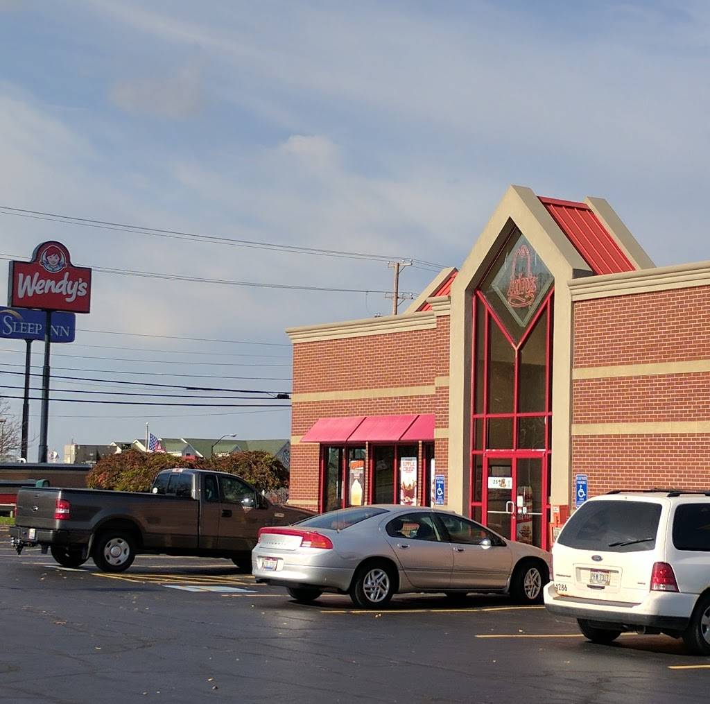 Arbys | restaurant | 701 N Canfield Niles Rd, Youngstown, OH 44515, USA | 3306525217 OR +1 330-652-5217