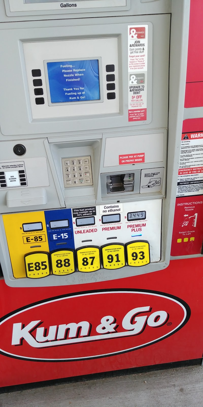 Kum & Go | meal takeaway | 1005 W 11th St, Sioux Falls, SD 57104, USA | 6053323630 OR +1 605-332-3630