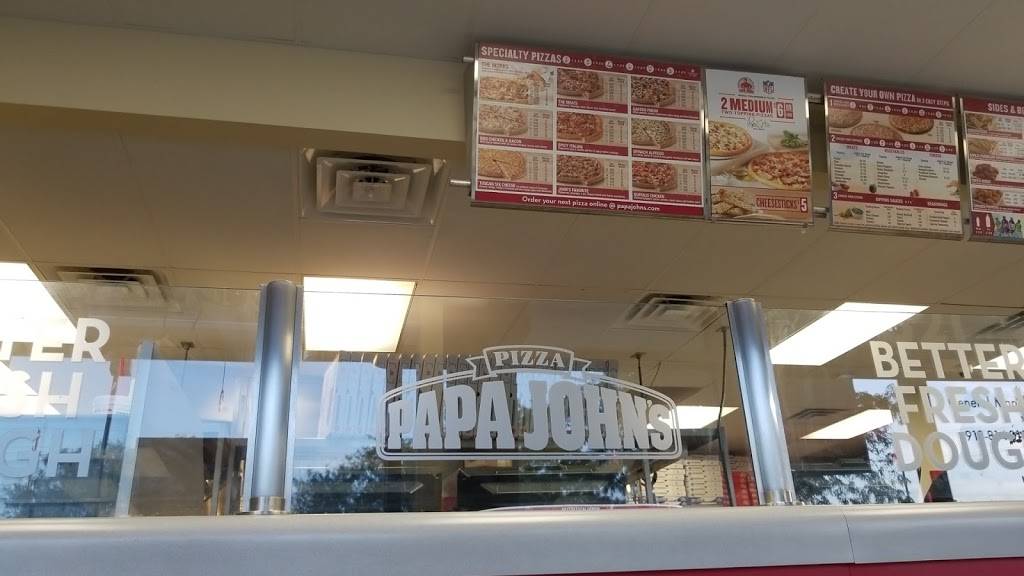 Papa Johns Pizza | restaurant | 7321 151st St, Overland Park, KS 66223, USA | 9138140101 OR +1 913-814-0101