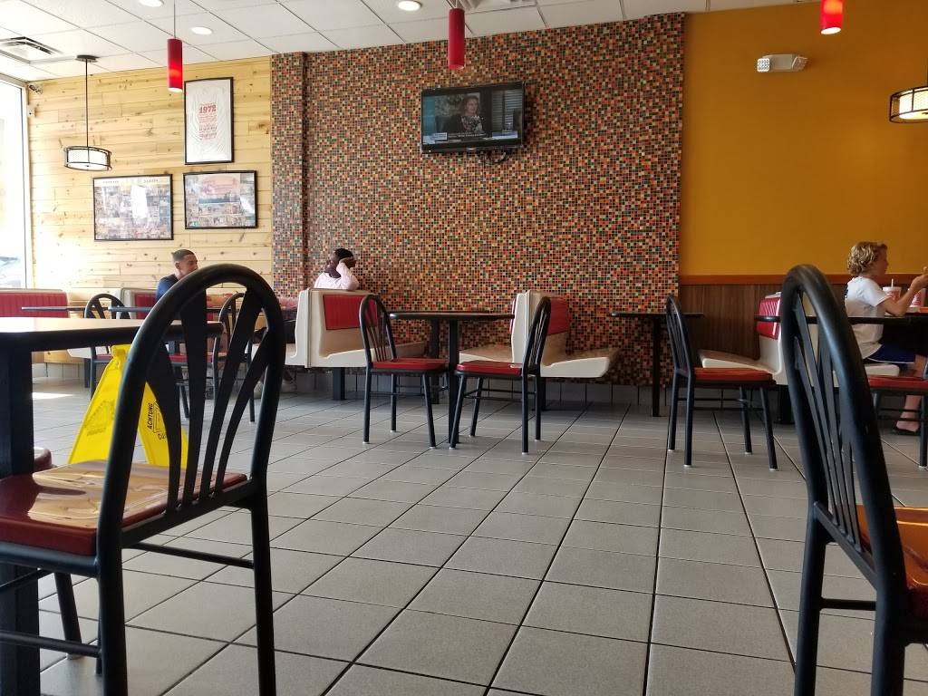 Popeyes Louisiana Kitchen | restaurant | 18074 Mateny Rd, Germantown, MD 20874, USA | 3015408380 OR +1 301-540-8380