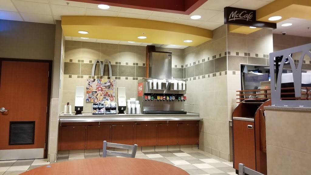 McDonalds | cafe | 2128 8th St S, Wisconsin Rapids, WI 54494, USA | 7154211680 OR +1 715-421-1680