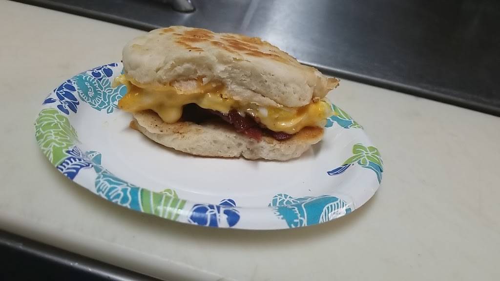 Village Drive In | restaurant | 276 George Washington Hwy, Charlotte Court House, VA 23923, USA | 4345424530 OR +1 434-542-4530