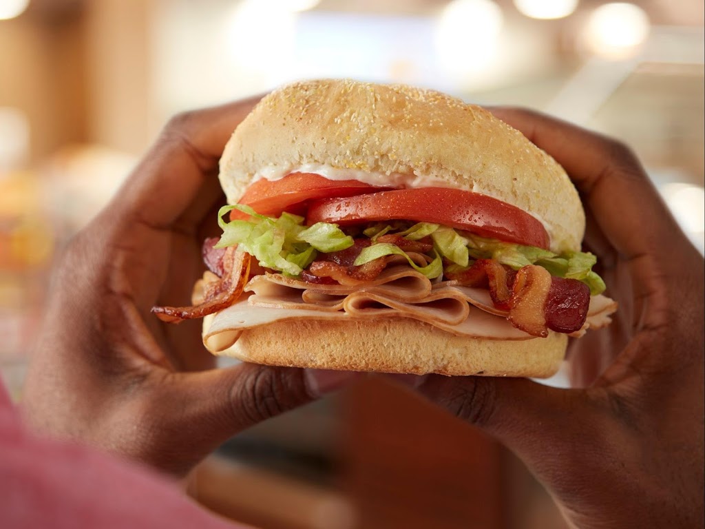 Dash In | restaurant | 6616 Ritchie Hwy, Glen Burnie, MD 21061, USA | 4106845267 OR +1 410-684-5267