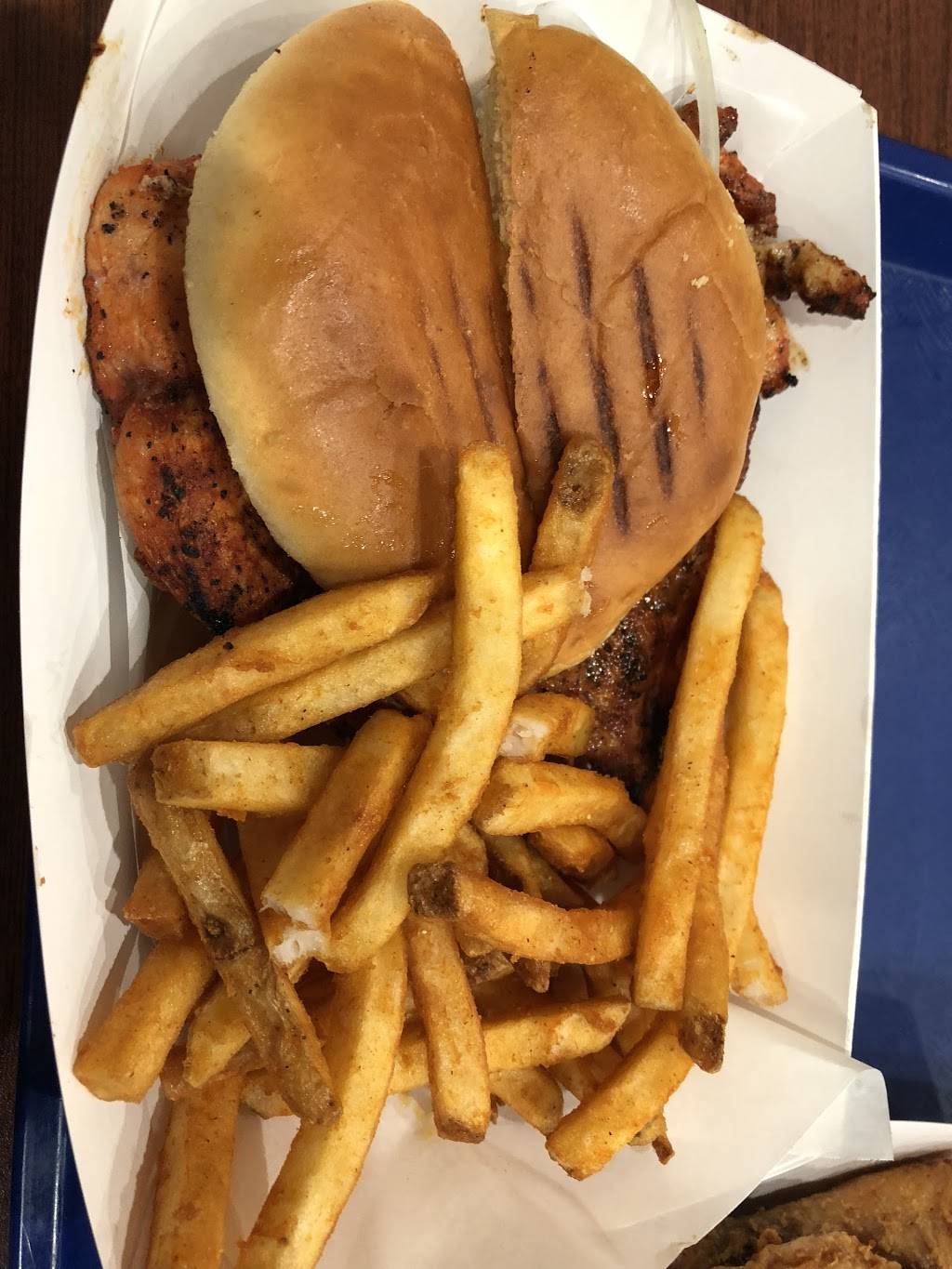 MR BROAST LOMBARD | restaurant | 833 E Roosevelt Rd, Lombard, IL 60148, USA | 6308891188 OR +1 630-889-1188