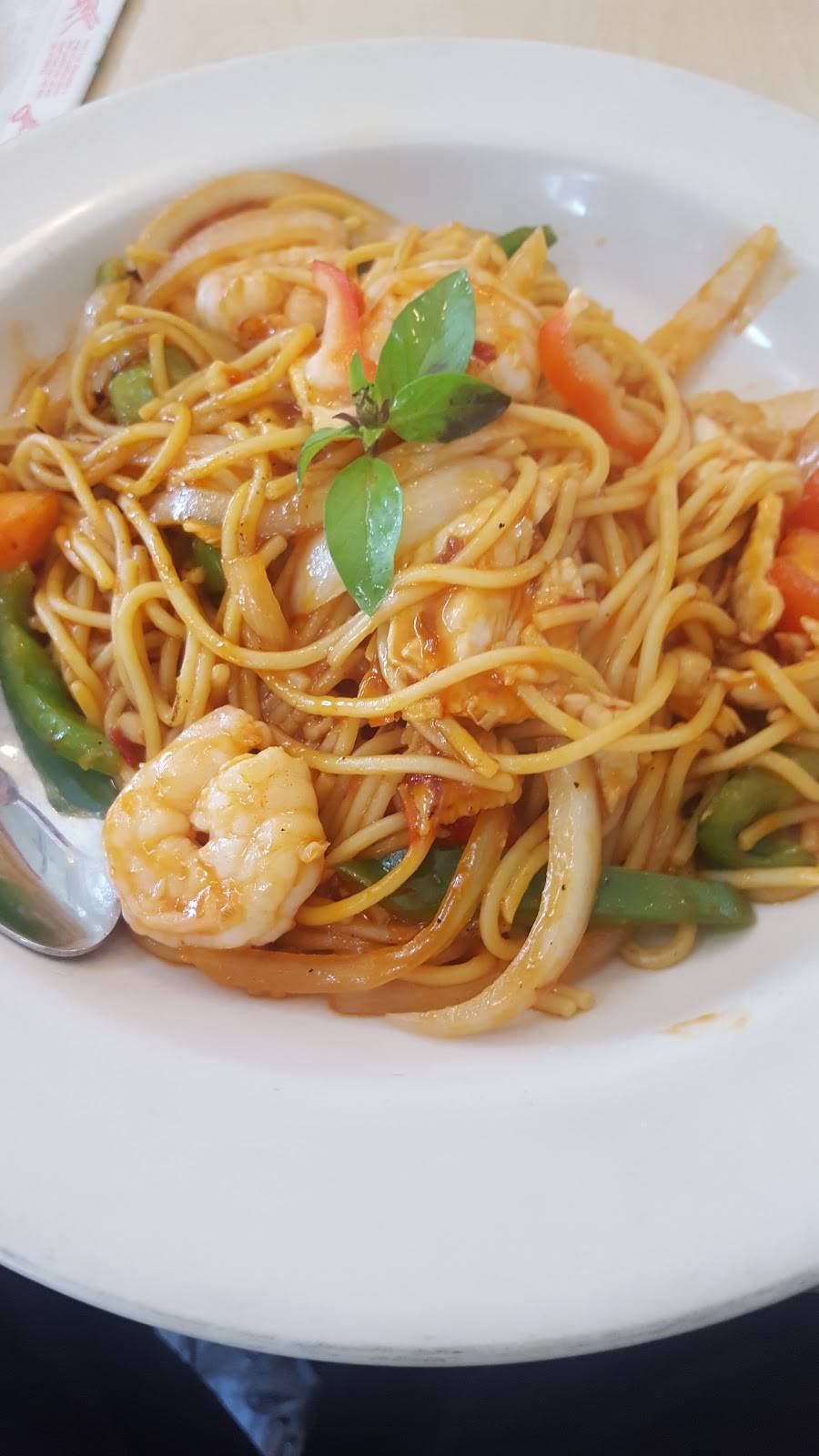 Mr. Noodle | restaurant | 936 Broxton Ave, Los Angeles, CA 90024, USA | 3102087808 OR +1 310-208-7808