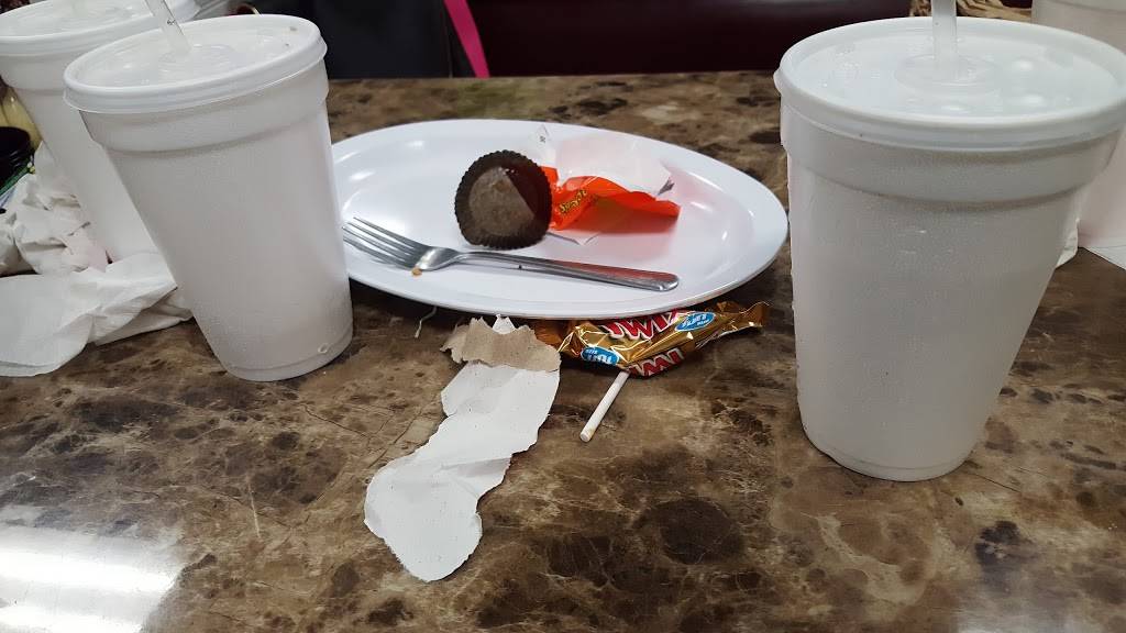 Giovannis Pizzeria | restaurant | 45 N 2nd St, Porterville, CA 93257, USA | 5597818110 OR +1 559-781-8110