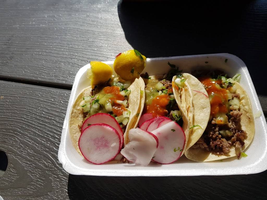 Daniels Tacos | restaurant | 7956 Vineland Ave, Sun Valley, CA 91352, USA | 8187590721 OR +1 818-759-0721