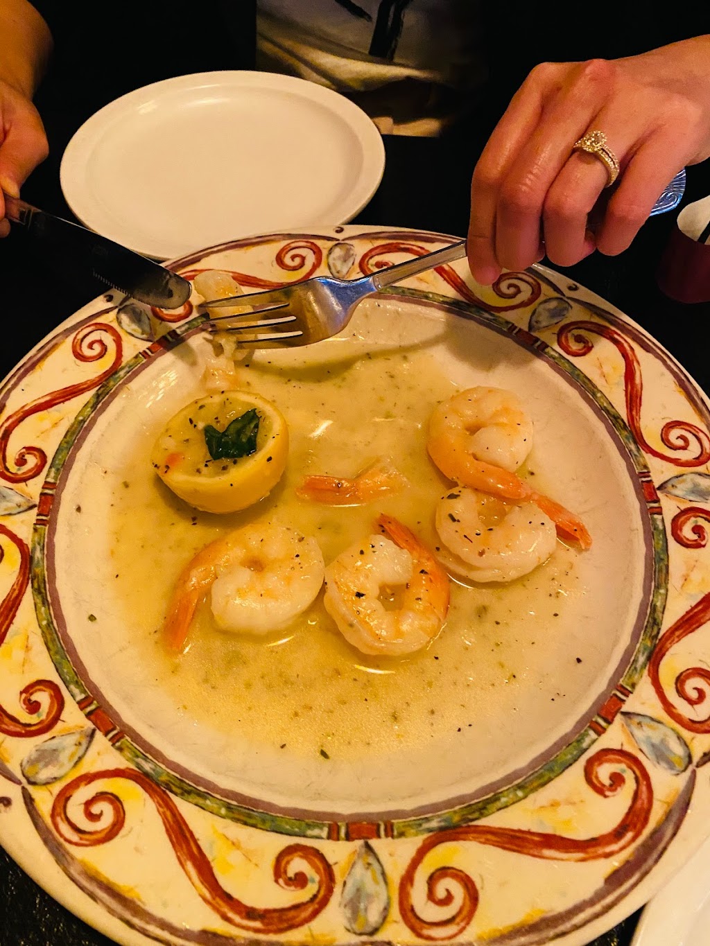 Da Vincis Italian Restaurant | restaurant | 2280 N Perkins Rd, Stillwater, OK 74075, USA | 4053720300 OR +1 405-372-0300