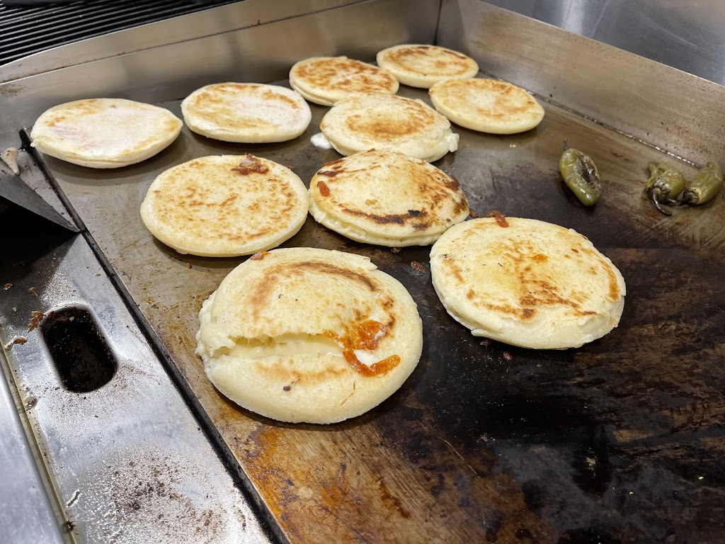 La Chula Michoacana | restaurant | 5100 Lacy Ave, Raleigh, NC 27609, United States | 9197580402 OR +1 919-758-0402