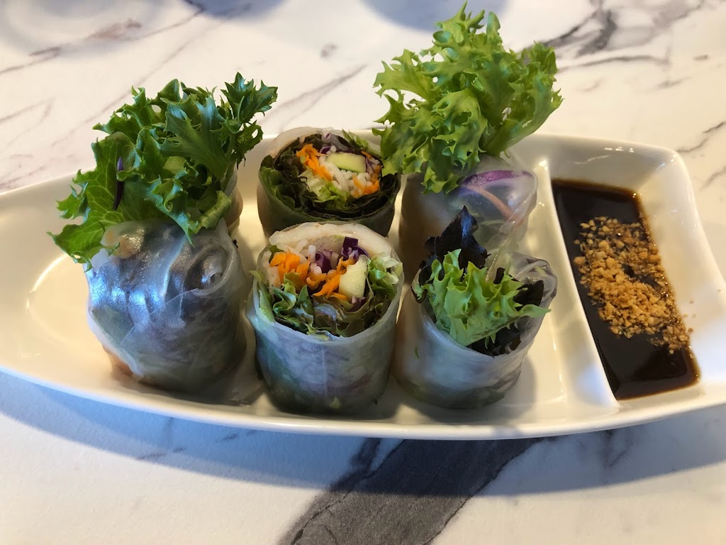 Pho Vanhly Noodle House | restaurant | 208 Porters Neck Rd #120, Wilmington, NC 28411, USA | 9108210127 OR +1 910-821-0127