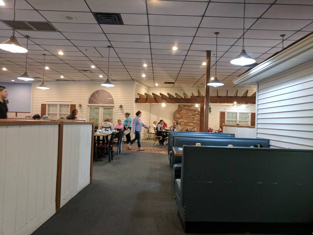 Angels House Of Pancakes | restaurant | 510 W Lincoln Ave, Goshen, IN 46526, USA | 5749715038 OR +1 574-971-5038